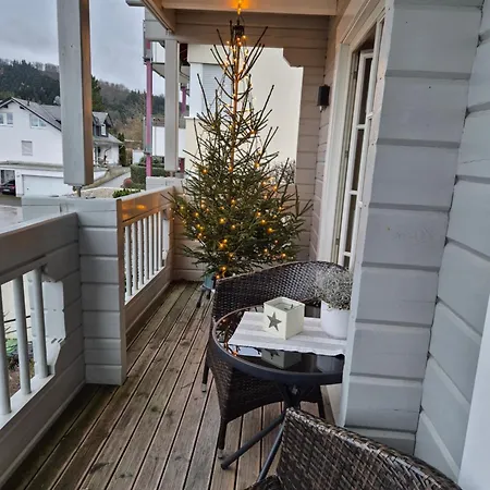 Schroeder Nyaraló *